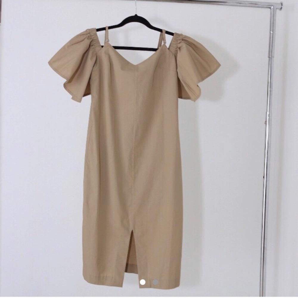 Summer off the shoulder midi dress